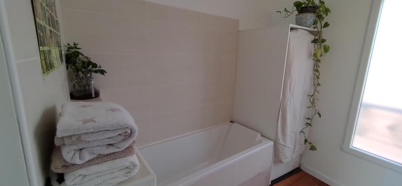 Belle Chambre Sur Terrasse A 3 Min De La Gare Bordeaux Dış mekan fotoğraf